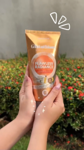 Sữa Dưỡng Thể Sáng Da Watsons Glutathione Flawless Radiance Serum Lotion 330ml