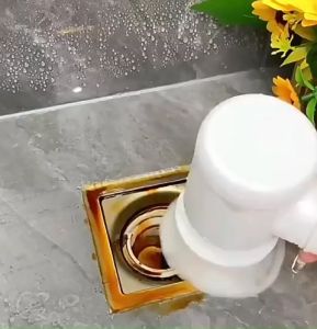 Magic Brush Sikat Pembersih Elektrik: Solusi Pembersihan Kamar Mandi, Dapur, dan Karpet