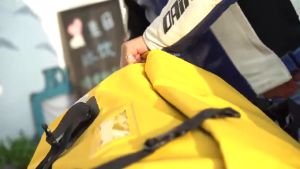 กระเป๋ามัดหลังกันน้ำ 40L และ 60L สำหรับกระเป๋าติดท้ายมอเตอร์ไซค์กันน้ำ และ กระเป๋ากันน้ำ