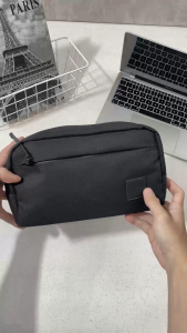 Rev Store - Tas Pinggang Tahan Air - ARCA Waistbag Hitam Waterproof