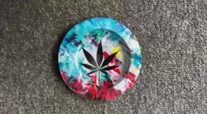 Round Cigarette Ashtray Tobacco Herb Metal Rolling Tray Smoking Accessories Bar Cigar Creative Personality Mens Gadgets