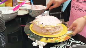 MAKCOOK Wajan Teflon & Crepes Maker White Pink: Panduan Lengkap