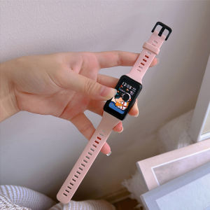 Strap Huawei Band 7 / Huawei Band 6 & 6pro / Honor Band 6 Tali Premium Silikon Lembut Strap Pengganti