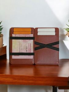 DKP. Dompet Kartu Pria / Wanita Dengan model unik masa kini Dompet sulap bisa untuk menyimpan uang di jepit di karet