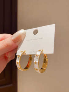 Elegant Retro French Glaze Drop Circle Earrings Womens Fashion Jewelry Small Niche Design Luxury Ear Cuffs Pair