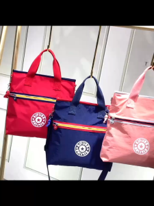 Kipling-942 กระเป๋าสะพายข้าง กระเป๋าถือ ผ้ากันน้ํา ใบใหญ่ ช่องใหญ่ใส่ของได้เยอะมาก แบบใหม่