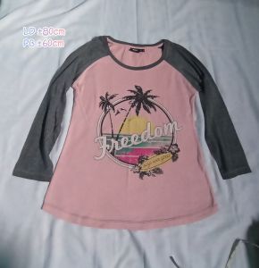 Atasan Kaos Wanita Bahan Adem | Preloved | Baju Lengan Panjang