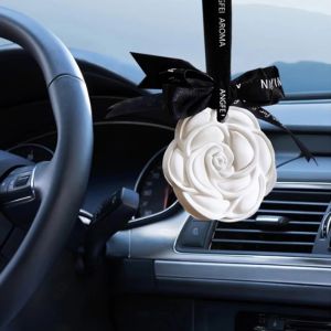 4PCS Car Perfume Wardrobe Aromatherapy Camellia Car Rearview Mirror Pendant Gypsum Aromatherapy Wax Chips Car Aromatherapy Car Accessories