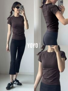 YOYO | Moisture-wicking Stylish Womens Sports Outfit