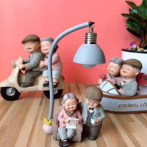 Eyre Pria tua tua ornamen wanita tua pendingin anggur dekorasi rumah dekorasi rumah Hadiah Ulang Tahun Pernikahan Emas Hadiah Lansia Old Man Old Woman Ornament Wine Cooler Home Decorations Golden Wedding Anniversary Gift Elderly Gift