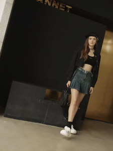 COD AKHIR TAHUN !!! [Livestream][Best Selling] Pioneer Clogs sandal Anti-selip Nyaman Bernapas menambah tinggi badan Sol tebal dalam di luar