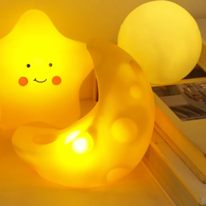 𐙚 Đèn ngủ để bàn LED Mặt Trăng Ngôi Sao Thỏ dễ thương bằng nhựa sáng vàng ấm trang trí decor phòng