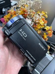 Máy quay phim Sony HDR CX720 chống rung 5 trục mắt liếc