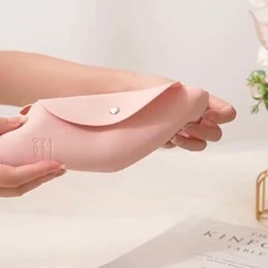 Portable Makeup Bag Pouch Silicon Trendy Travelling Coin Purse Cosmetic Case Makeup Pouch Cosmetic Organizer