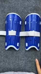 Ốp Bảo Vệ Ống Đồng YOU Size Người Lớn Trẻ em Rote Nhựa Bóng Đá