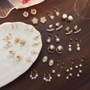 French Retro Mosquito Coil Ear Clip Womens Pearl Light Luxury Minority Fancy Elegant Lady 2024 New Best Selling