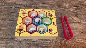 Fine Motor Skill Toys Wooden Beehive Toy Color Matching Colour Sorting Little Bee Clip Toy Montessori Fine Motor Educational Children Kids Toy