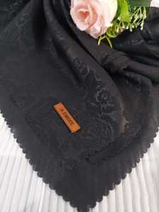 Grosir Hijab Embee: Kerudung Segiempat Embos Motif S 115x115