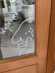 Adorable Cartoon Animal Welcome Wall Stickers INS Style Popular Shop Childrens Clothing Window Glass Door Decorative Mirror Stickers