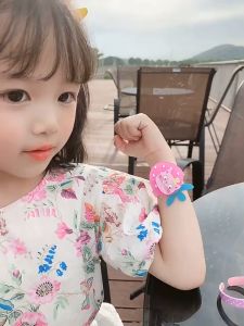Vòng tay cho bé vòng đeo tay mặt đồng hồ dành cho bé gái vòng nhựa hoạ tiết hoạt hình siêu xinh BPK016