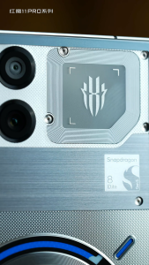 Nubia REDMAGIC 11 Pro+/REDMAGIC 11 Pro Snapdragon 8 Elite Gen 5 Liquid Cooling Gaming Phone |6.85 inch 1.5K 144Hz OLED Screen Phone|Red magic Mobile Phone