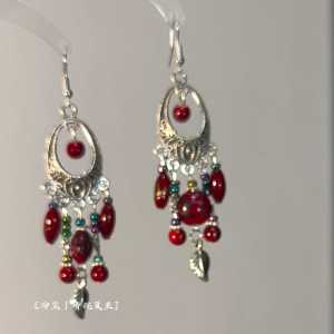 ต่างหูโบว์ยาวสไตล์โบฮีเมียน ทรงสลิมฟิต สำหรับผู้หญิง ต่างหูลูกปัด ต่างหูแบบโบฮีเมียนสีแดง จี้หูแฟชั่น ต่างหูแบบติดหู