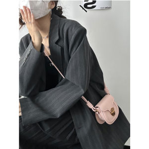 This Years Flow Bag Female 2024 New Arrival Shoulder Crossbody Work Clothing Saddle Fancy Niche Style Texture Change Mini Bag