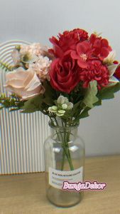 Bunga Plastik untuk Dekorasi: Tips & Trik