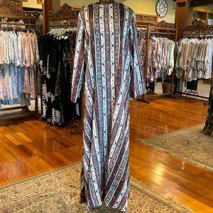 Ruby Dress DP Studio by Dian Pelangi LIMITED EDITION Busana Muslim Maxi Gamis Abaya Kaftan Gaun Outfit OOTD Pesta Pernikahan Kondangan Lebaran Formal Wanita Hijaber Cantik Anggun Modis Modern Simple Elegan Mewah Model Korea Terbaru Motif Batik Kekinian