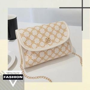 NDDshop มาใหม่ กระเป๋าสะพายไหล่ จุของน่ารักๆจุกจิก สีสวยทุกสีเข้าได้กับทุกลุค ดีไซน์เรียบหรูแต่ดูแพงมาก สะพายไปเที่ยวหรือทำงานก็ได้ คือดีย์