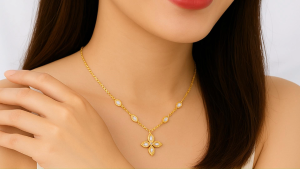 [HCM]Dây chuyền hình cỏ 4 lá – Mang lại may mắn cute đẹp hơn hình  không đen không gỉ xài nước tốt - Người Đẹp Vì Lụa