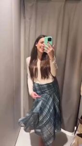 HH Women Vintage Plaid Midi Skirt Irregular Hem High Waist Pleated Skirts Female Casual Fashion High Street Lady Chic Skirts