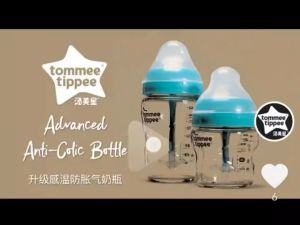 Tommee tippee advanced anti-colic baby glass bottle with heat sensing slow flow breast-like teat