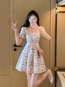 Gentle French Square Collar Floral Dress Womens Small Summer Fancy Elegant Super Fairy Short Pleated Skirt