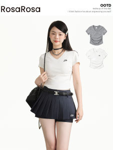 RosaRosa Slim Fit Short Sleeve T-Shirt: A Stylish & Comfortable Choice