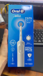 Bàn chải đánh răng điện  ORAL - B Sumizumi Clean Soft  lông mềm giúp răng trắng sáng - Nhật Bản