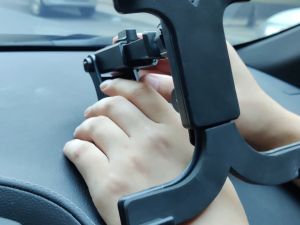 Tablet Car Holder Stand For iPad Air 1 2 Mini 2 3 4 Pro 9.7 10.5 Universal Windshield Mount For 7 to 12.9 Inch Samsung Tab