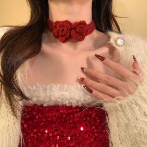 Red Knitted Flower Plush Choker Necklace Womens Autumn Winter Pure Desire Style Personality Neck Chain Sweet Girl Style