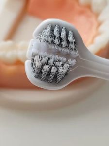 แปรงสีฟัน 3D แปรงได้สามด้าน สําหรับผู้ใหญ่ ขนแปรงนุ่มพิเศษ