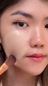 ยิ่งใช้ยิ่งขาว กันแดด นาโนไวท์ 4in1 กันแดดผสมรองพื้น หน้าเนียน Kizzei Nanowhite SPF50 ทดลองใช้ 5กรัม กันแดดเนือแป้ง กันน้ำ กันเหงื่อ