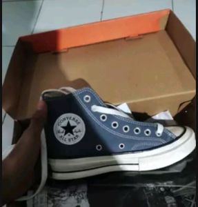 sepatu conv*rse high grey