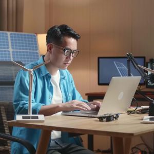 Flashdisk Sandisk 16GB Bebas Request Lagu Lagu Favorit Bonus Otg