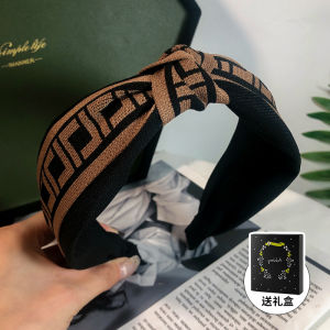 French Style Wide Edge Hairband Womens Sporty Anti-Slip Washing Face Outdoors Sweet Retro Style Hairband Fashionable Accessory