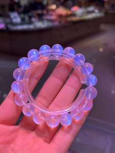 Phát hành sản phẩm mới Vòng Tay ánh trăng màu xanh dương tự nhiên ánh sáng mạnh hát sạch pha lê đá quý cấp Bộ sưu tập Anh Ấy thực sự quá đẹp không có nhiều hàng có một đơn đặt hàng như liên hệ với tôi