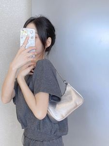 FMKDA Womens Underarm Bag 2025 New High-End Feel Real Leather Crescent Bag Versatile Single Shoulder Slant Crossbody Bag