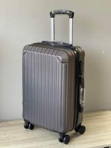 ส่งด่วนทุกวัน️‼️เดินทางกระเป๋าเดินทางล้อลาก20นิ้ 24นิ้ว 28นิ้ว แบบสปอร์ตความจุใหญ่พิเศษขนาดใหญ่28นิ้ว