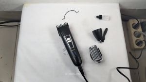 Alat Cukur Tanpa Kabel Kemei 6558 / KM-6558 Hair Clipper Shaver Trimmer 3in1 Cukur Rambut Trimmer Alat Cukur Rambut Kemei - BISA COD