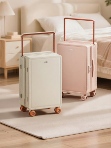 VCC | Graffiti Large Capacity Wide Handle 26 inch Suitcase