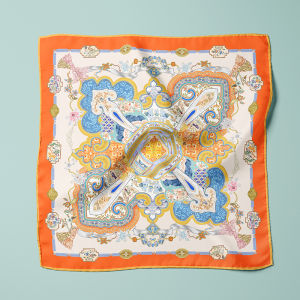 TAIHU SNOW | Mulberry Silk Scarf