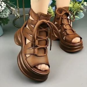Vintage Roman soft leather sandals womens 2024 summer new muffin thick-soled fish mouth sandals womens open-toed light hollow